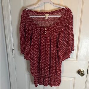 Chico's Lattice Print Flowy Blouse with Flutter Sleeves & Elastic Bottom